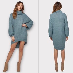 JustFab chunky knit hi low sweater dress S soft turtleneck oversized sage green
